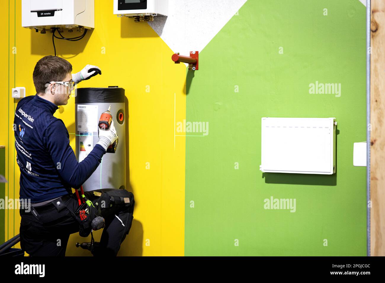 AMSTERDAM VMBO students and MBO students compete for the national