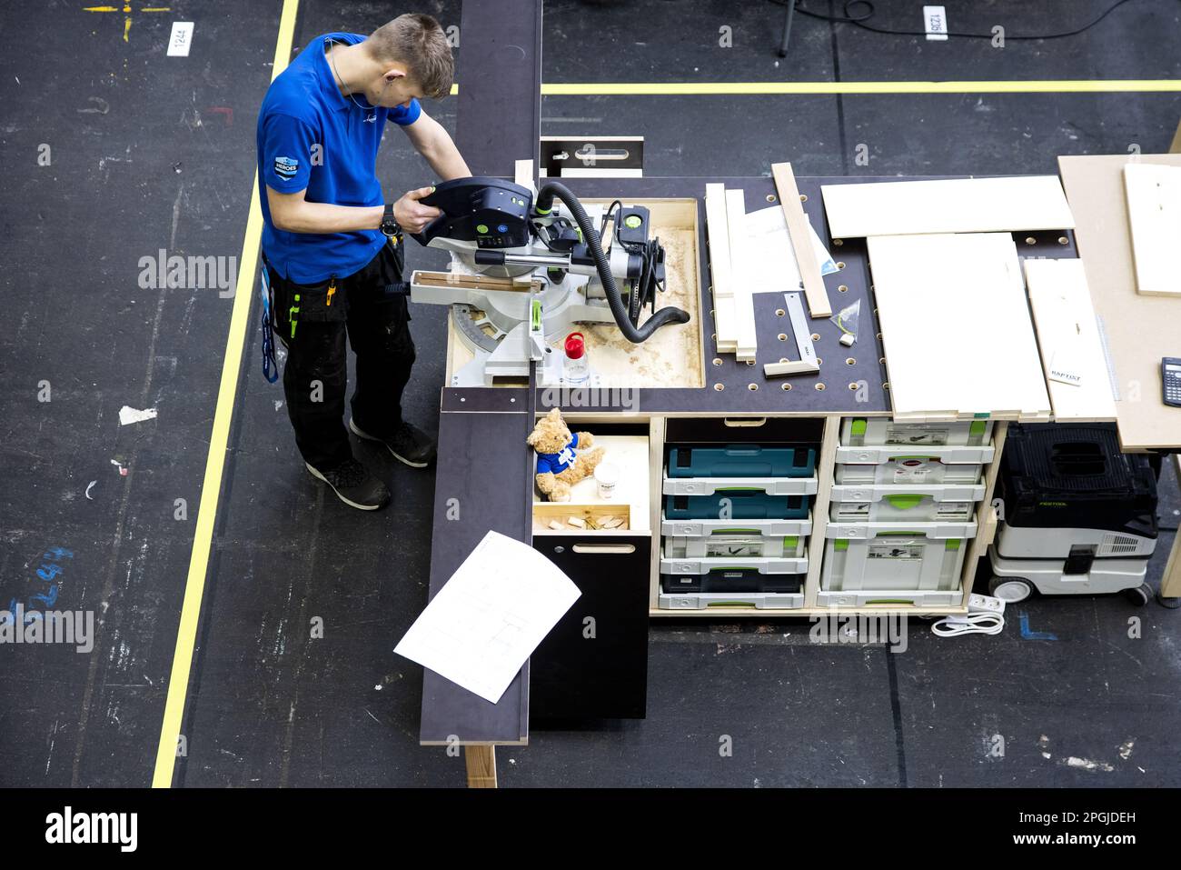 AMSTERDAM VMBO students and MBO students compete for the national