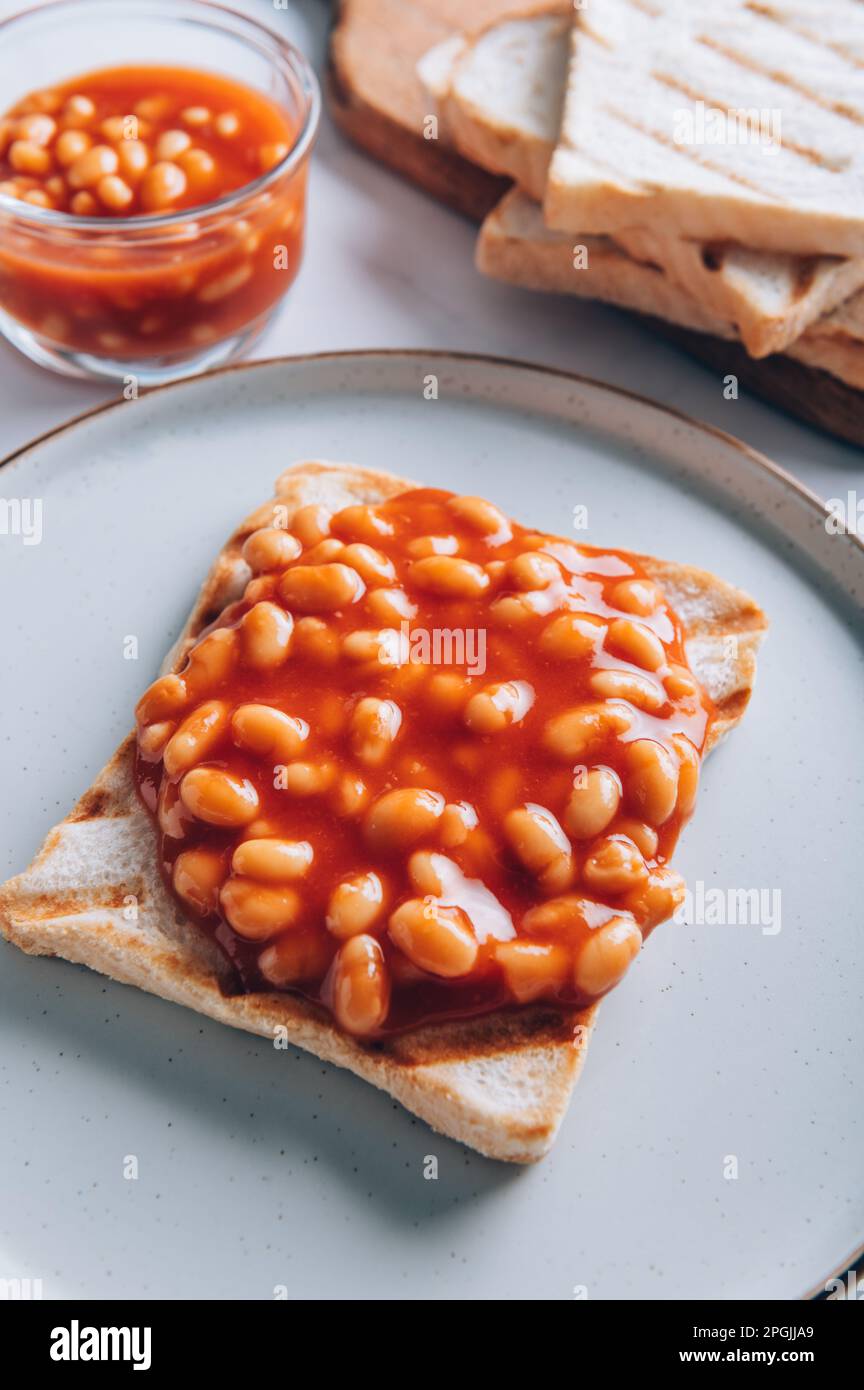 Baked Beans on Toast Stock Photo Alamy