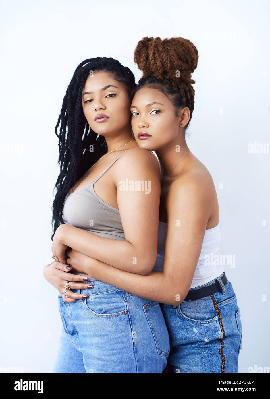 Two women posing photo hi-res stock photography and images - Alamy