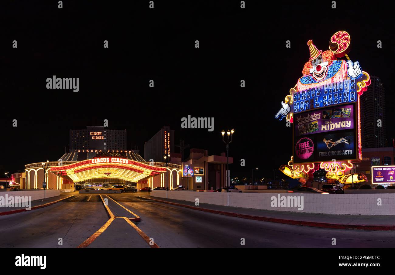 Entrance circus circus hotel casino hi-res stock photography and images -  Alamy