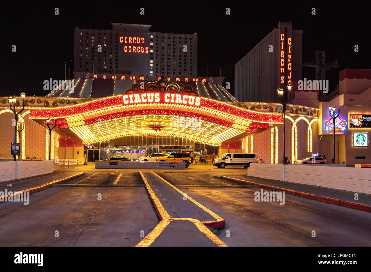 Entrance circus circus hotel casino hi-res stock photography and images -  Alamy
