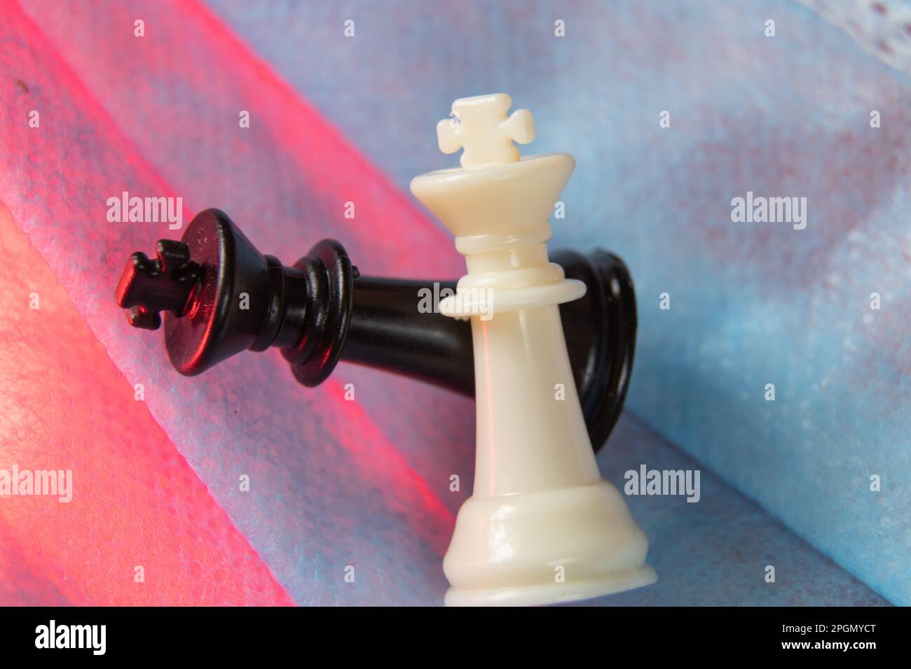 Bishop chess piece hi-res stock photography and images - Alamy