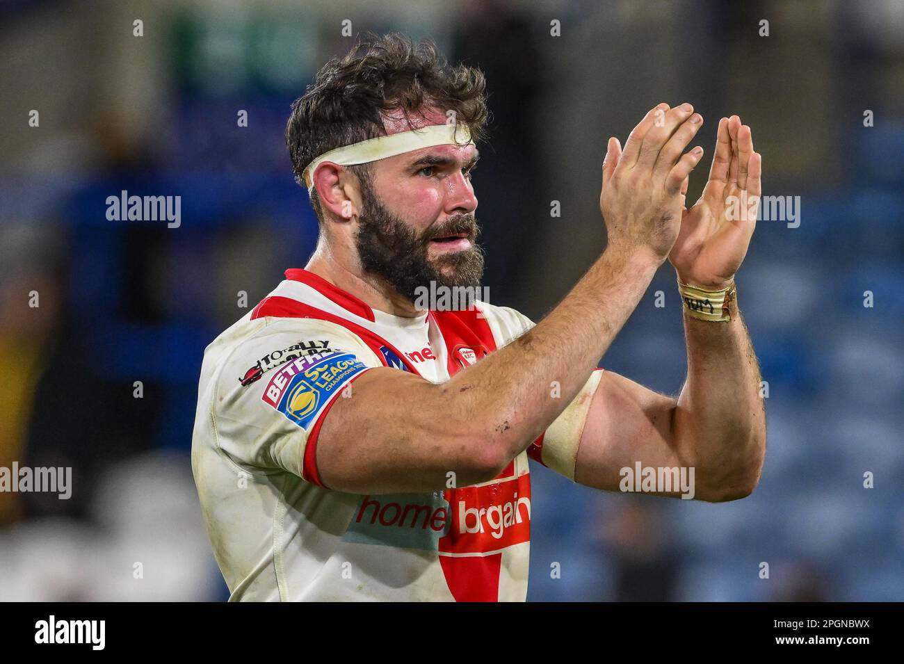 Alex Walmsley #8 of St Helens applauds the fans at the end of the Betfred Super League Round 6 match Huddersfield Giants vs St Helens at John Smith's Stadium, Huddersfield, United Kingdom, 23rd March 2023  (Photo by Craig Thomas/News Images) Stock Photo