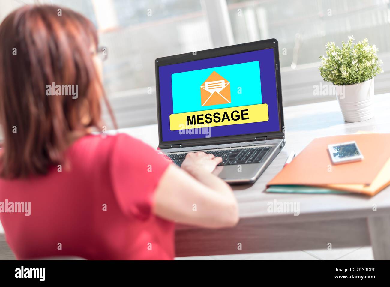 Laptop screen displaying a message concept Stock Photo - Alamy