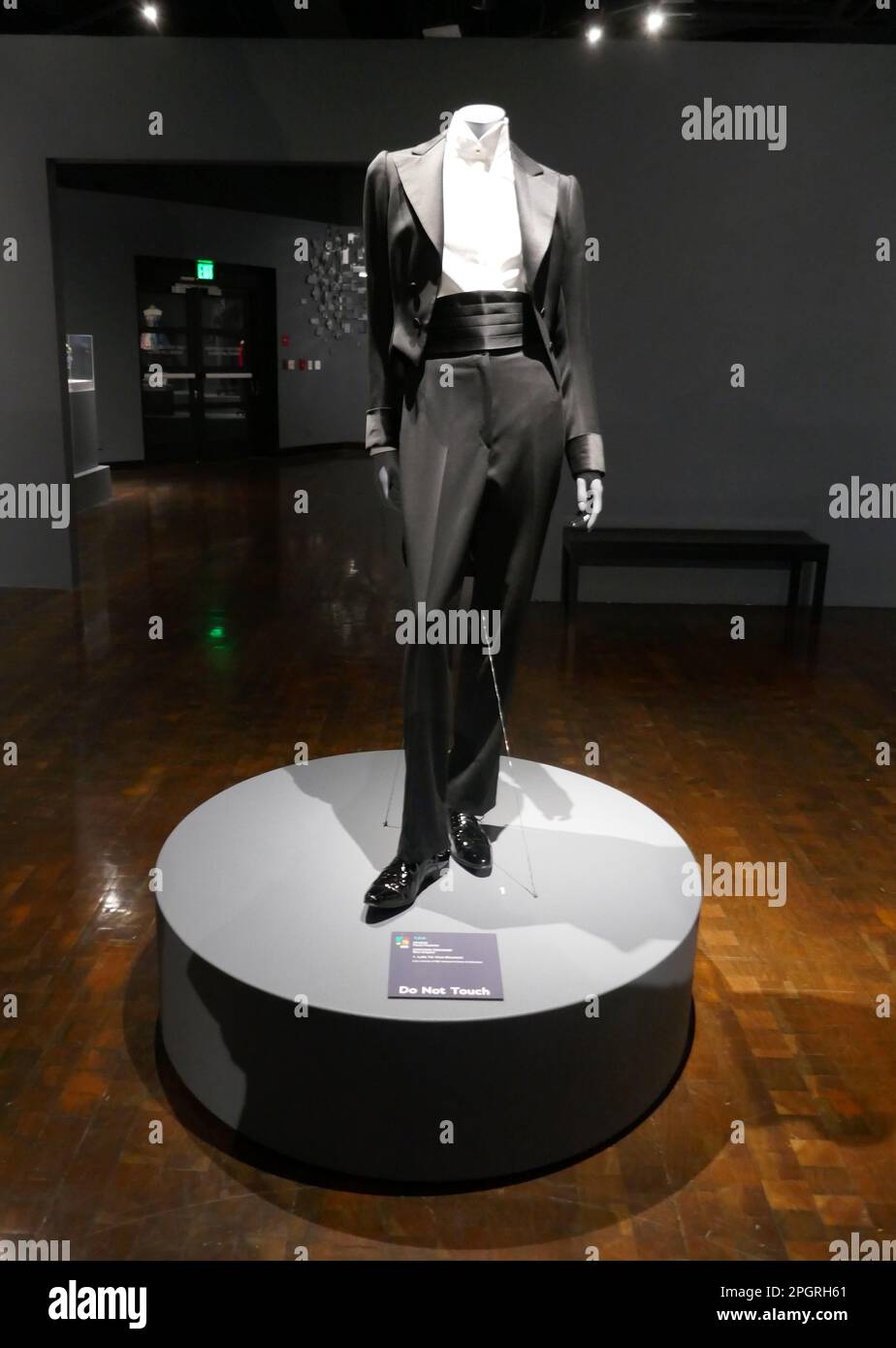 Los angeles california usa 23rd march 2023 cate blanchett costume