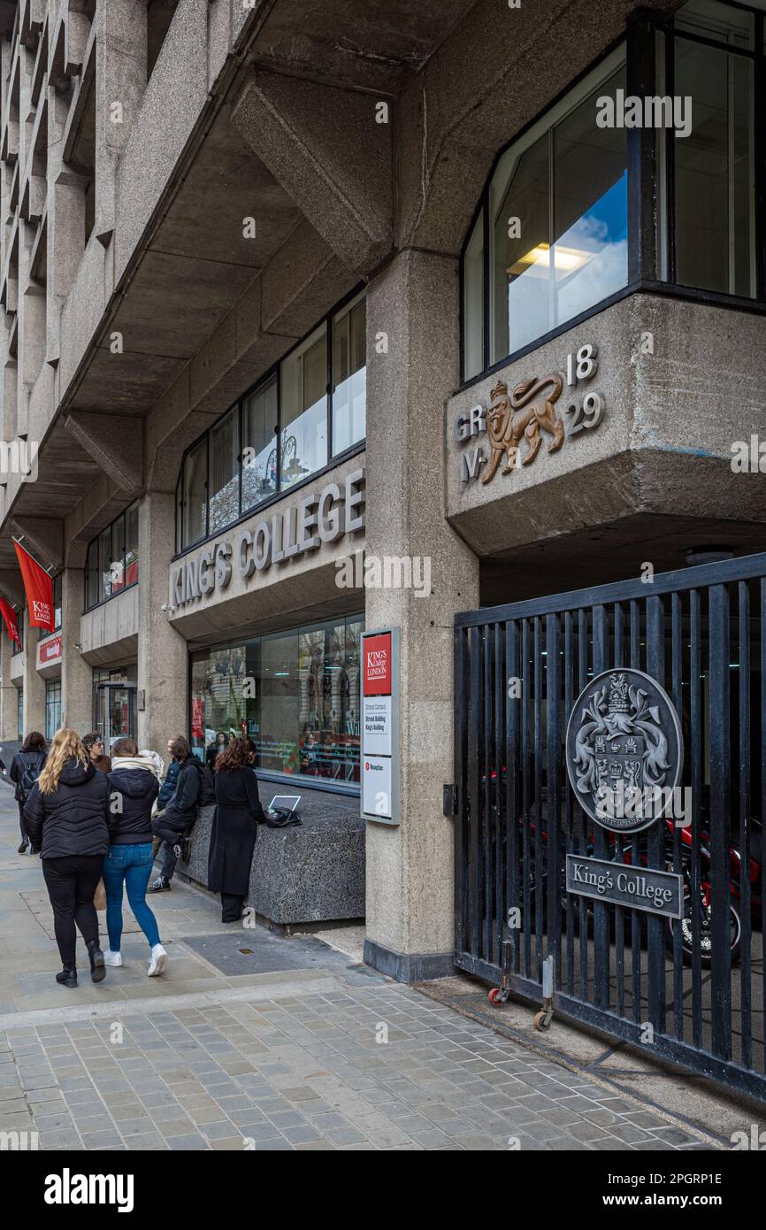 Kings College London Strand Campus Entrance. Kings College is a constituent college of the University of London but awards degrees in its own name. Stock Photo
