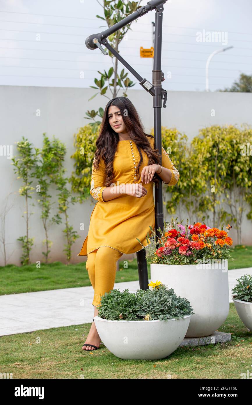 knee length dresses for ladies Shop Pakistani Traditional Kameez Salwar Wedding Dress  Nameera by Farooq