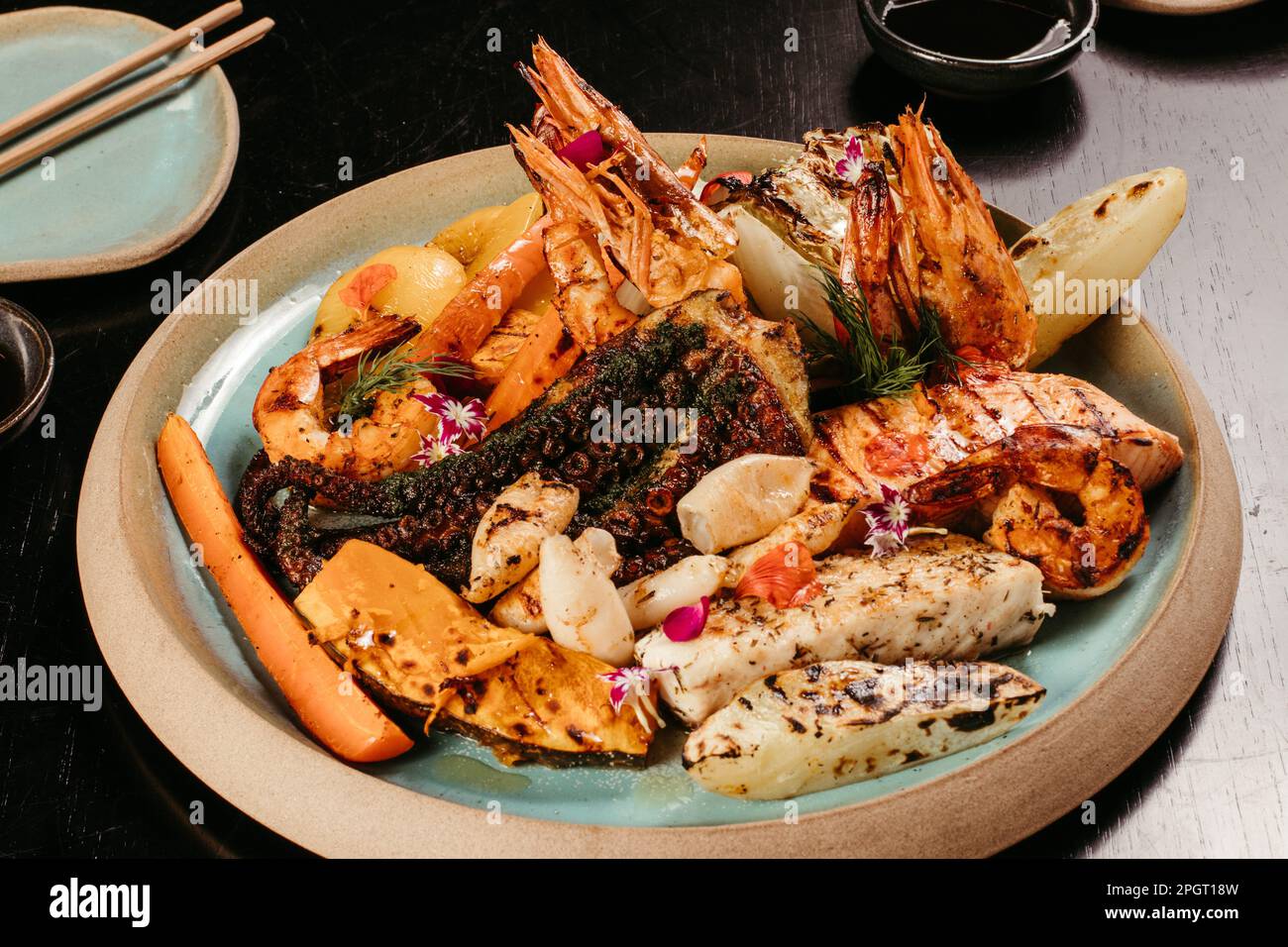 Plate assorted seafood vegetables hi-res stock photography and images ...