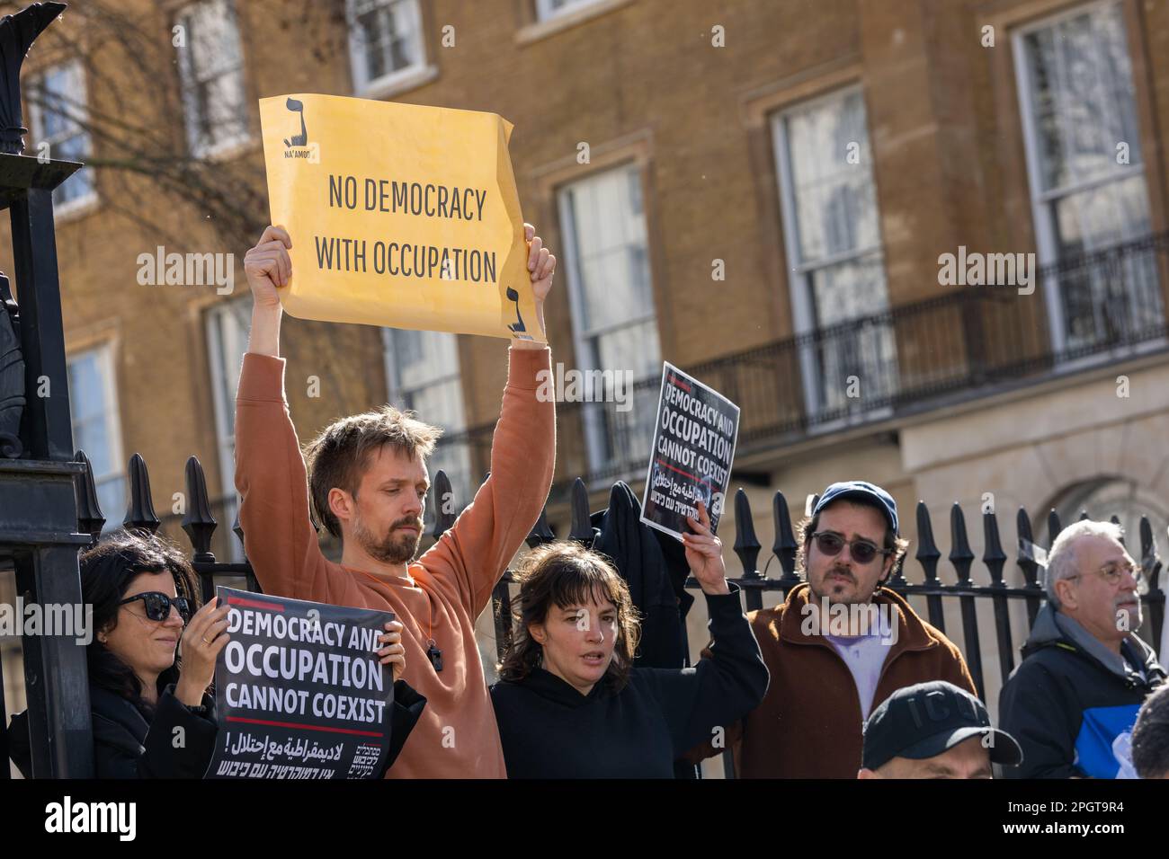 London, UK. 24th Mar, 2023. demonstrators outside Downing Street after the visit of the Prime Minister of Israel Benjamin Netanyahu Credit: Ian Davidson/Alamy Live News Stock Photo