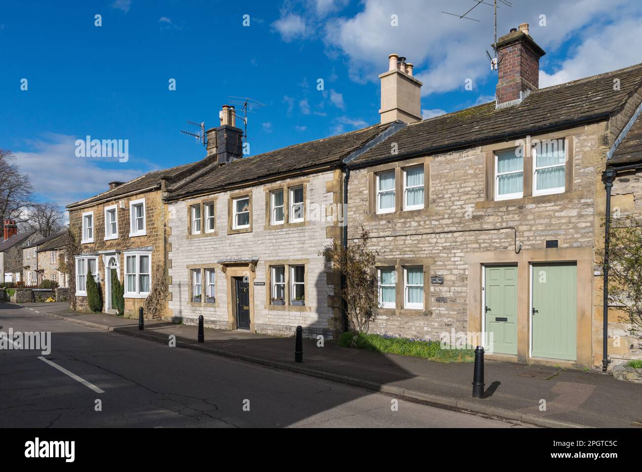 The pretty Derbyshire village of Ashford in the Water in the Peak District Stock Photo
