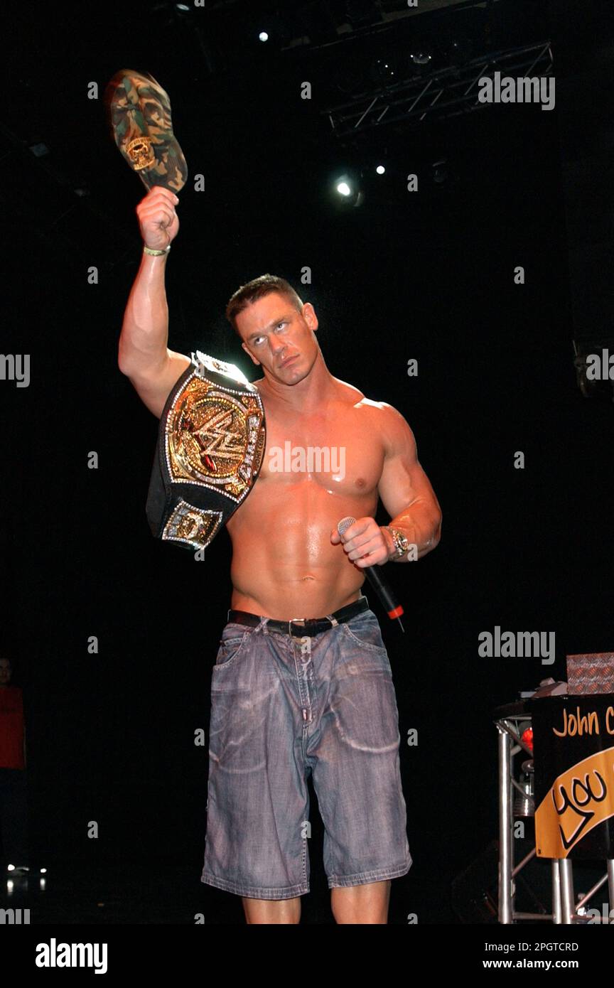 Milan Italy 16/09/2005 :  John Cena, John Cena and Tha Trademarc live concert at the Rolling Stone nightclub Stock Photo