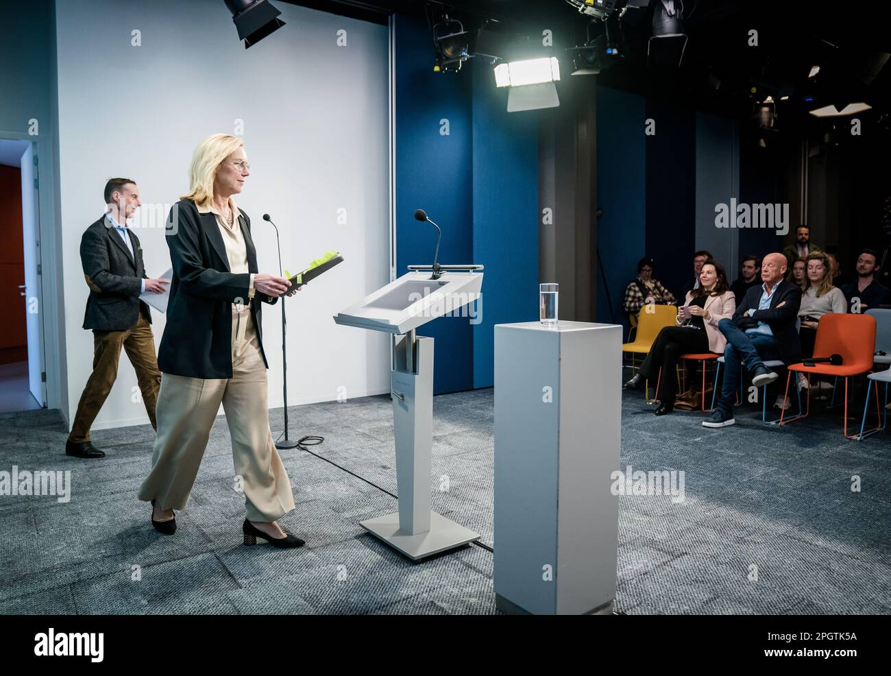 THE HAGUE - Sigrid Kaag, Minister of Finance, during the press conference after the weekly Council of Ministers. ANP BART MAAT netherlands out - belgium out Stock Photo