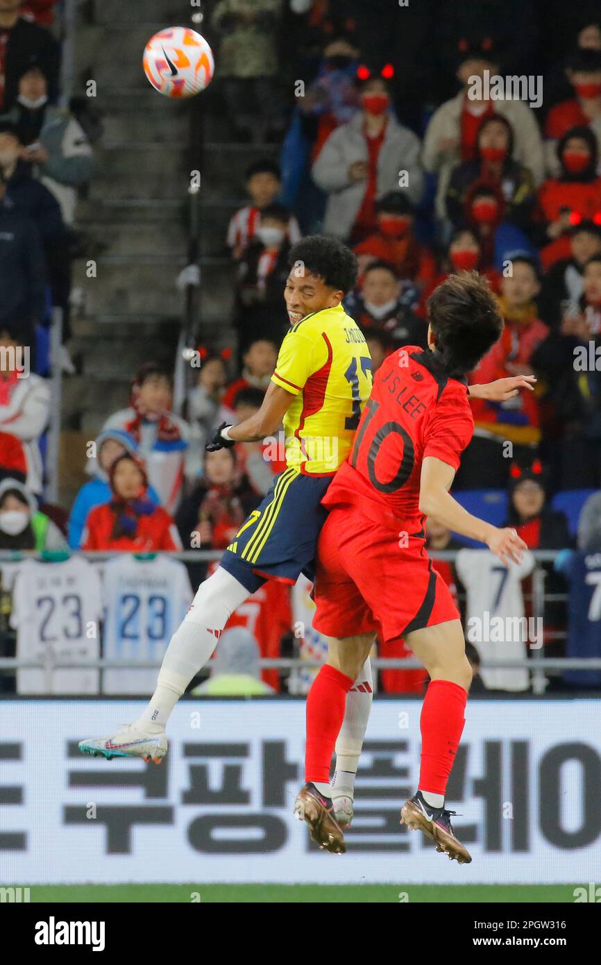 Ulsan, Gyeongnam, South Korea. 24th Mar, 2023. March 24, 2023-Ulsan, South Korea-Jaesung Lee of South Korea and Johan Andres Mojica Palacio of Colombia action during an International Friendly Match South Korea vs Colombia match at Munsu Stadium in Ulsan, South Korea. (Credit Image: © Ryu Seung-Il/ZUMA Press Wire) EDITORIAL USAGE ONLY! Not for Commercial USAGE! Stock Photo