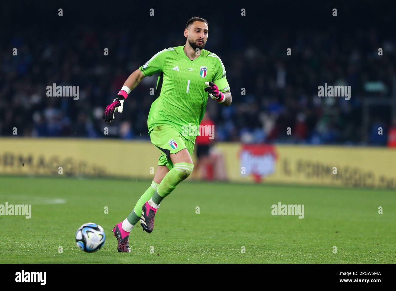Gianluigi Donnarumma goalkeeper Italy Stock Photo - Alamy