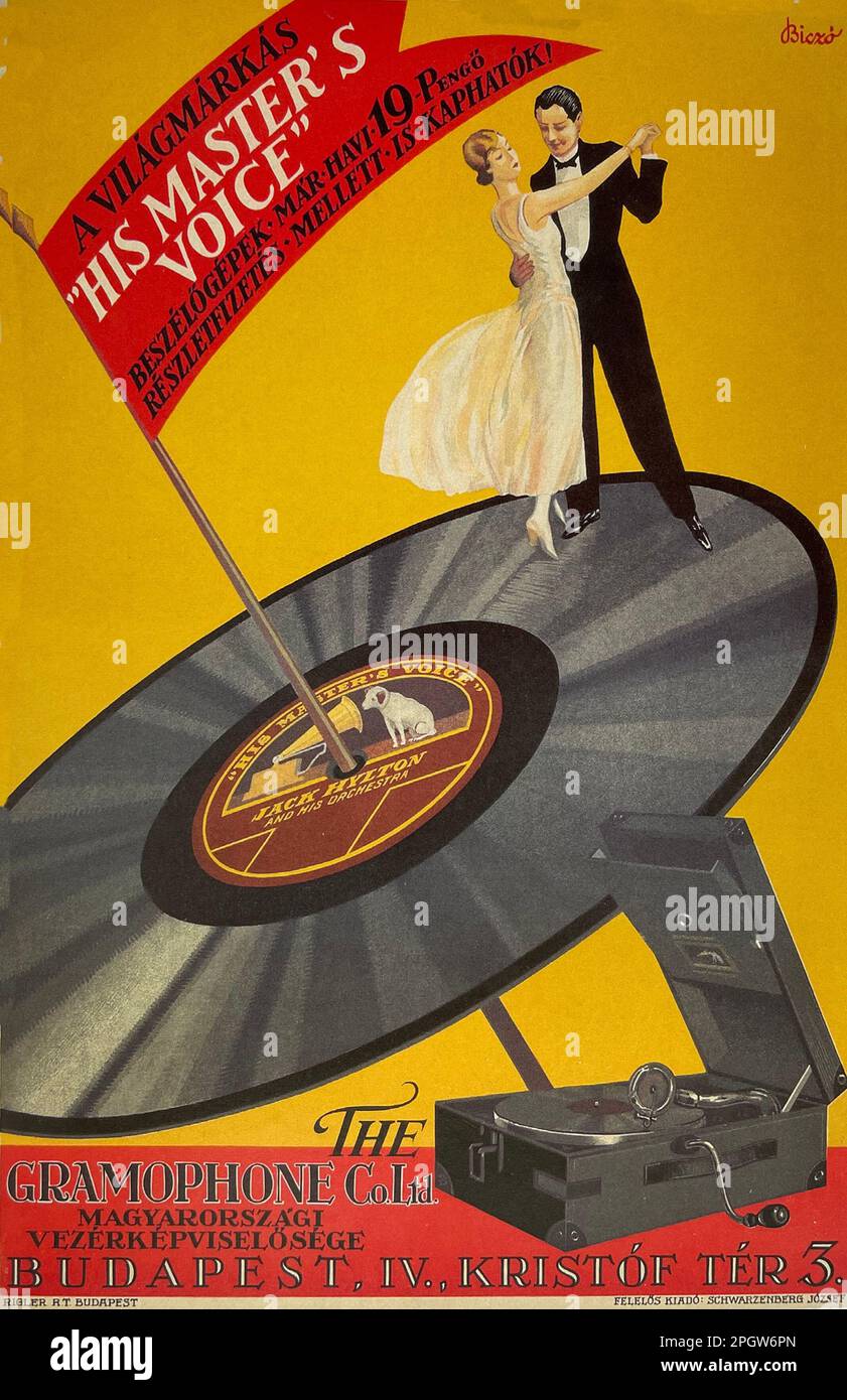 HIS MASTER'S VOICE A 1926 poster by Hungarian artist Biczo Stock Photo
