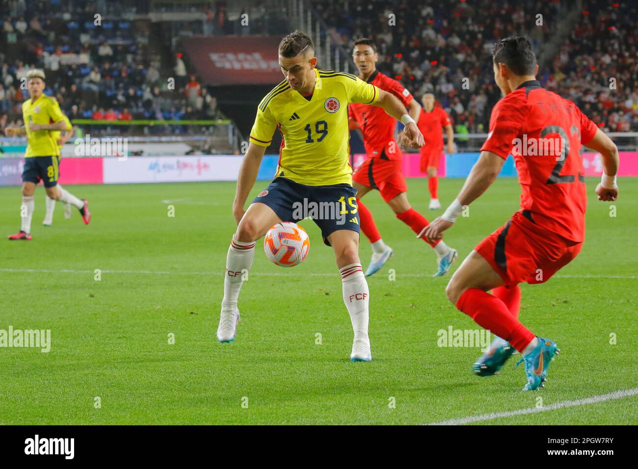 Ulsan, Gyeongnam, South Korea. 24th Mar, 2023. March 24, 2023-Ulsan, South Korea-Taehwan Kim of South Korea and Borre Maury Rafael Santos of Colombia action during an International Friendly Match South Korea vs Colombia match at Munsu Stadium in Ulsan, South Korea. (Credit Image: © Ryu Seung-Il/ZUMA Press Wire) EDITORIAL USAGE ONLY! Not for Commercial USAGE! Stock Photo