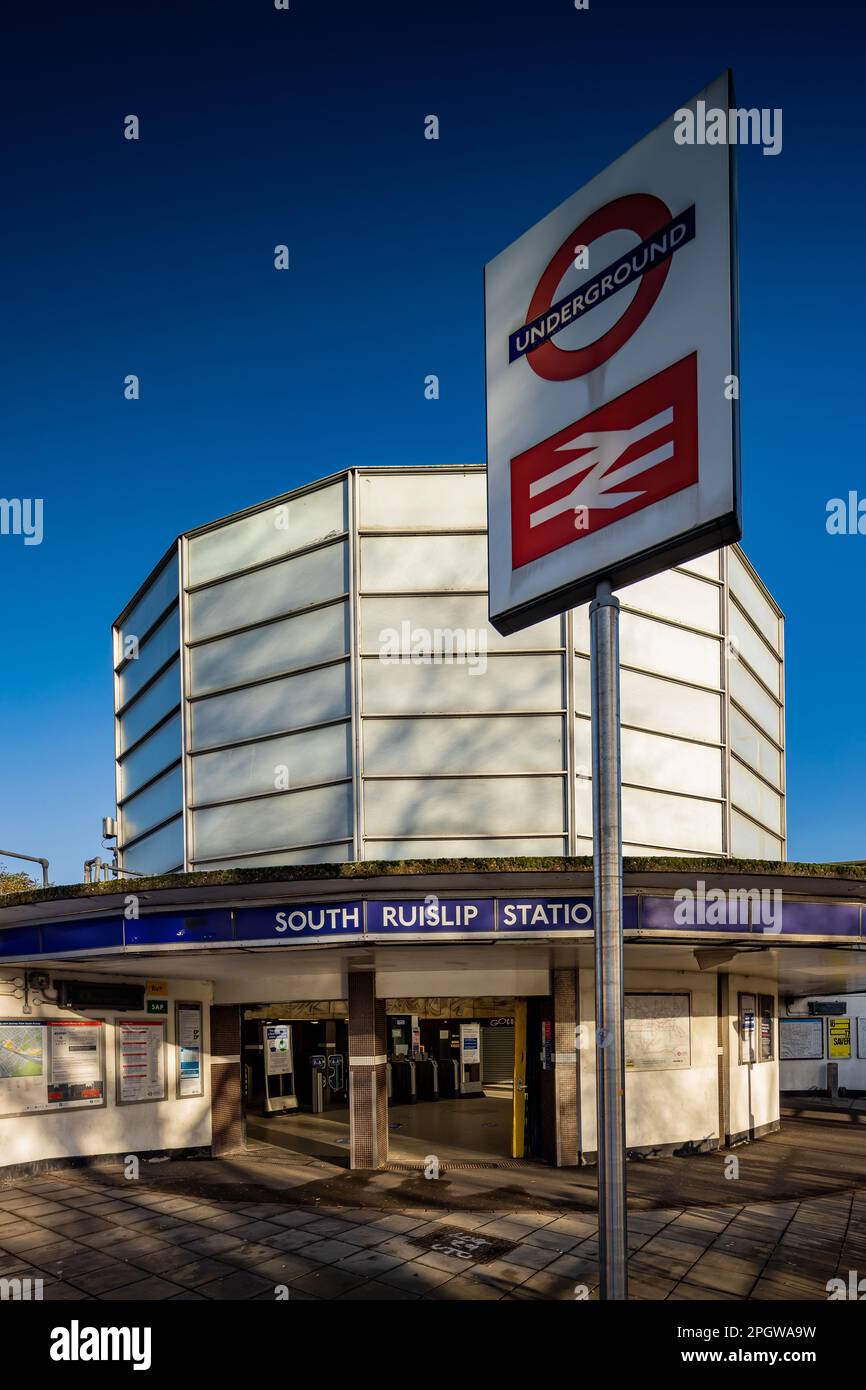 South Ruislip, London, England, UK Local Area Photography Stock Photo Alamy