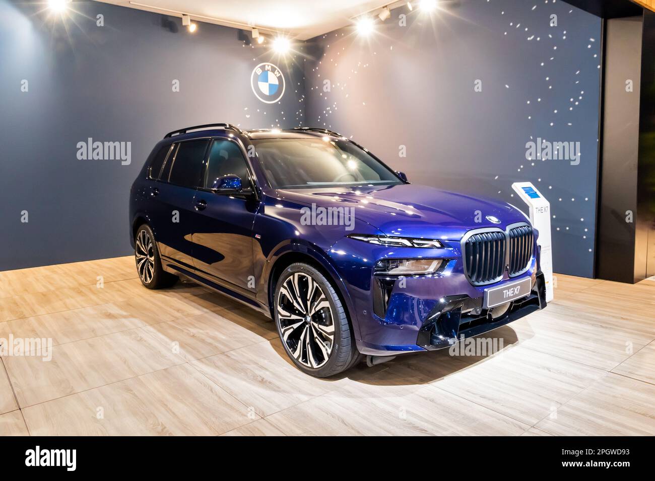 BMW X7 (G07) luxury SUV car presented at the Brussels Autosalon European  Motor Show. Brussels, Belgium - January 13, 2023 Stock Photo - Alamy