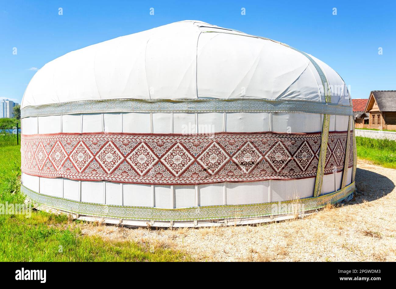 Samara, Russia - September 25, 2021: Yurt - national ancient house of the nomad peoples of Asian countries. Traditional Kazakh yurt in summer. Dwellin Stock Photo