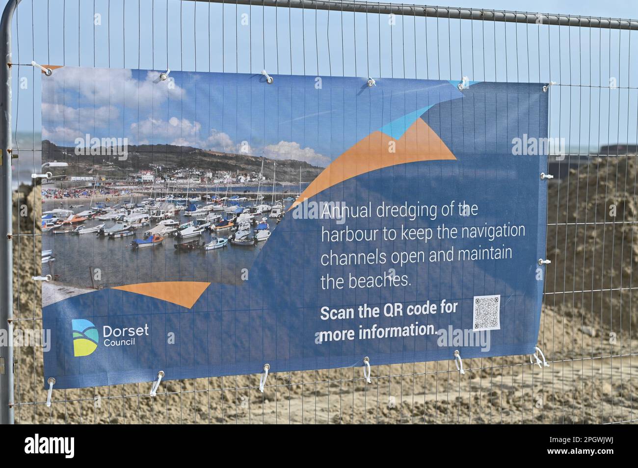 Lyme Regis, UK. 24th Mar, 2023. Between heavy stormy weather at Lyme