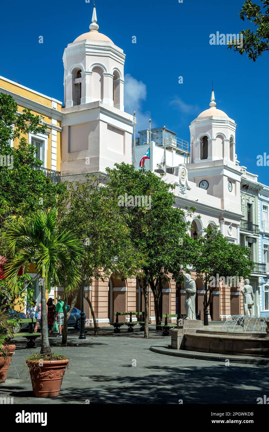 Square Puerto Rico Plaza de Armas and Municipal Building, Old San Juan, Puerto Rico Stock ...