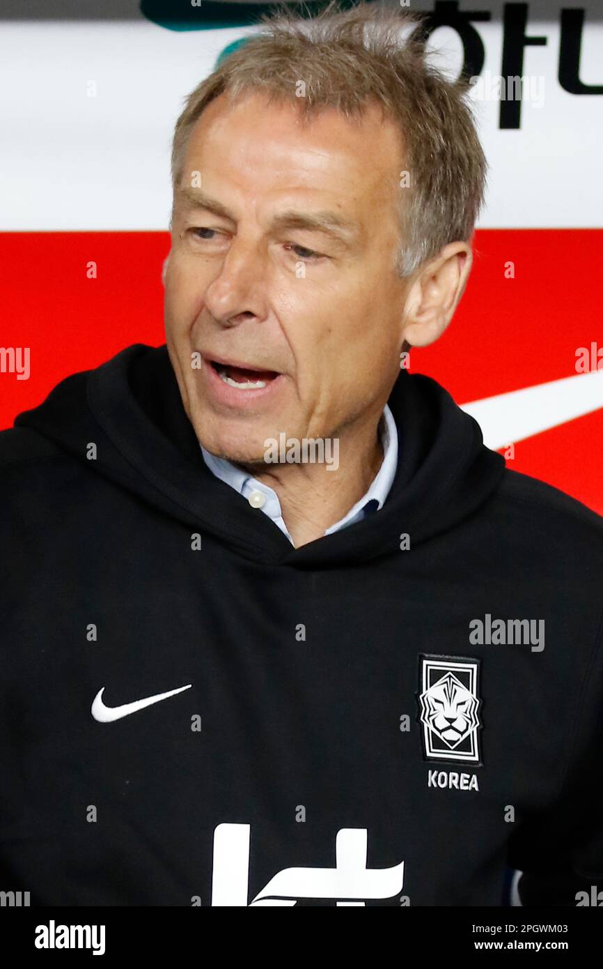 Ulsan, Gyeongnam, South Korea. 24th Mar, 2023. March 24, 2023-Ulsan, South Korea-South Korea's new head coach Juergen Klinsmann looks on during the international friendly match between South Korea and Colombia at Ulsan Munsu Football Stadium on March 24, 2023 in Ulsan, South Korea. (Credit Image: © Ryu Seung-Il/ZUMA Press Wire) EDITORIAL USAGE ONLY! Not for Commercial USAGE! Stock Photo