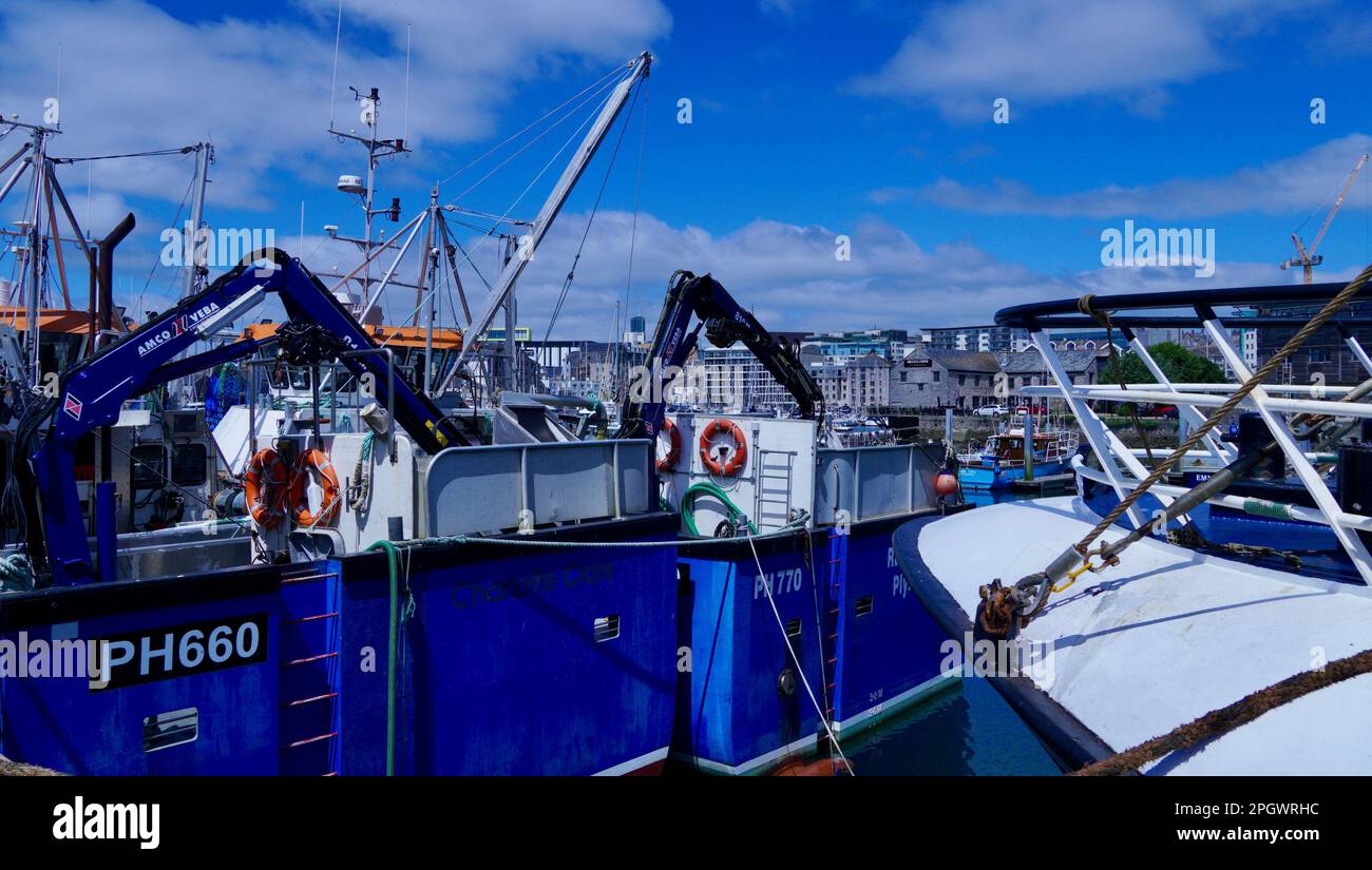 Spear fishing boat hi-res stock photography and images - Page 2 - Alamy