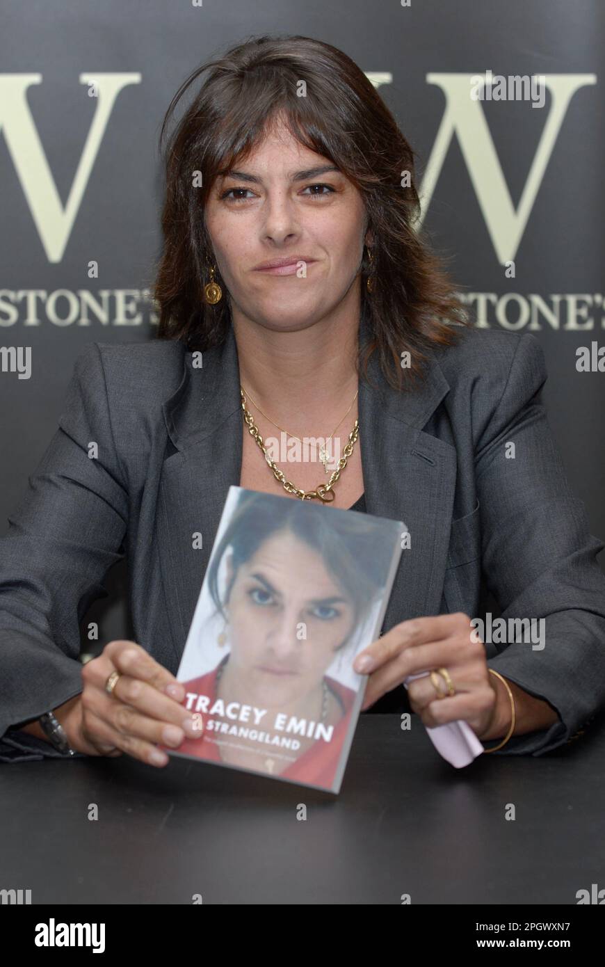 Tracey Emin. Signing of "Strangeland", Waterstones, London, UK Stock