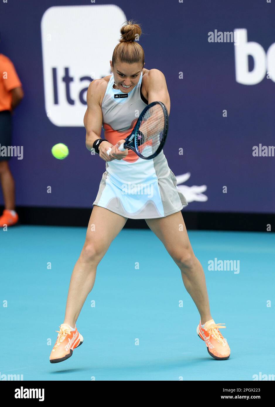 Bianca andreescu backhand hi-res stock photography and images - Alamy