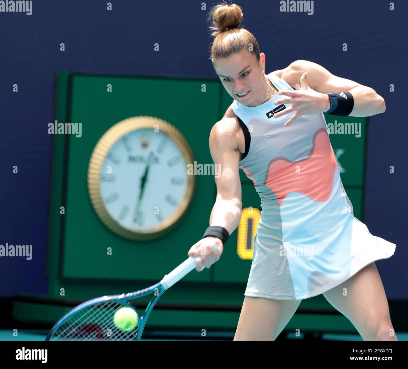 Bianca andreescu forehand hi-res stock photography and images - Alamy
