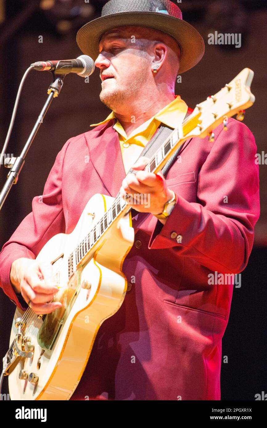 Musician performing at Summer Jamboree at Foro Annonario main stage in Senigallia Stock Photo