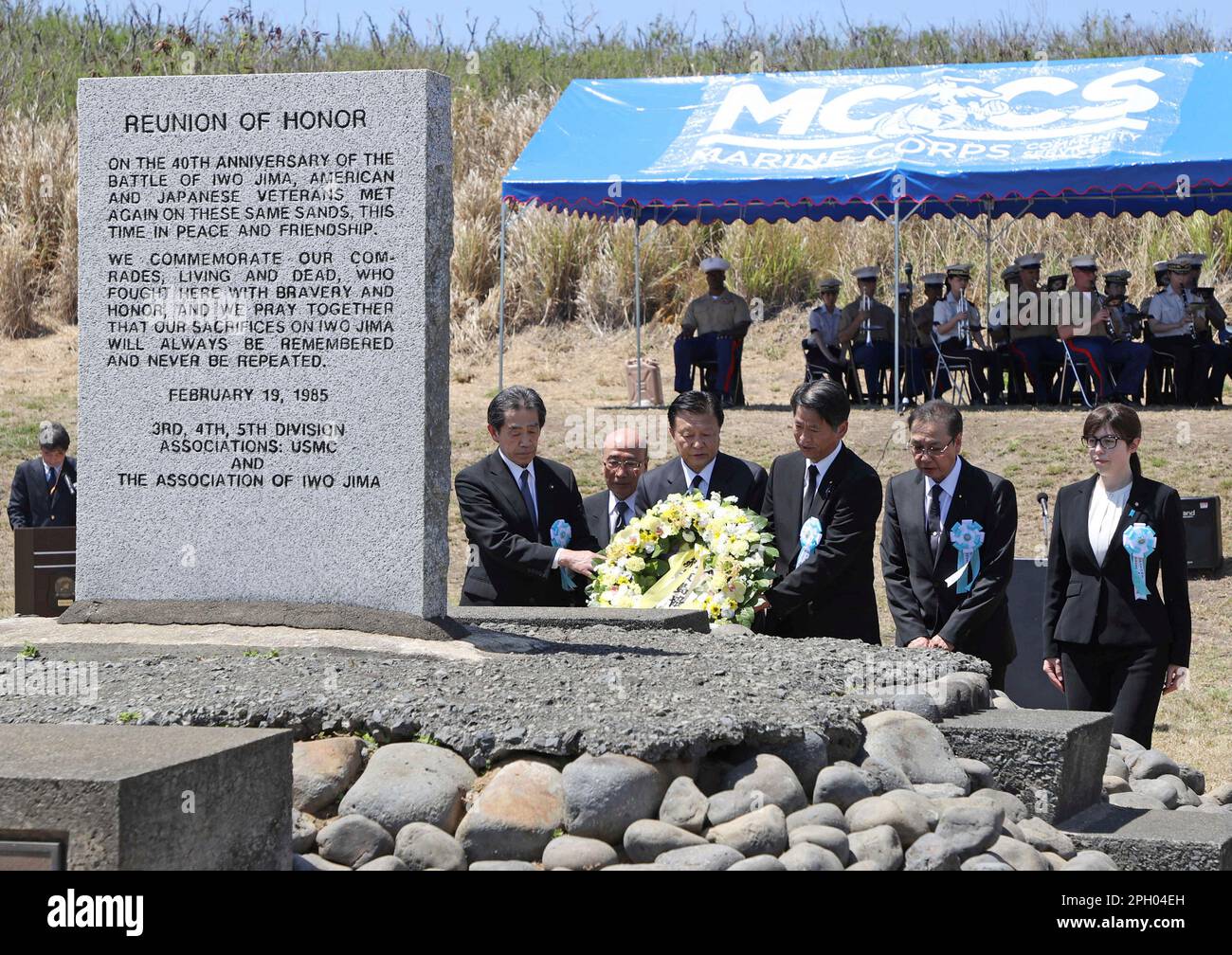 a-joint-memorial-ceremony-for-the-war-dead-is-held-at-iwo-jima-i-t