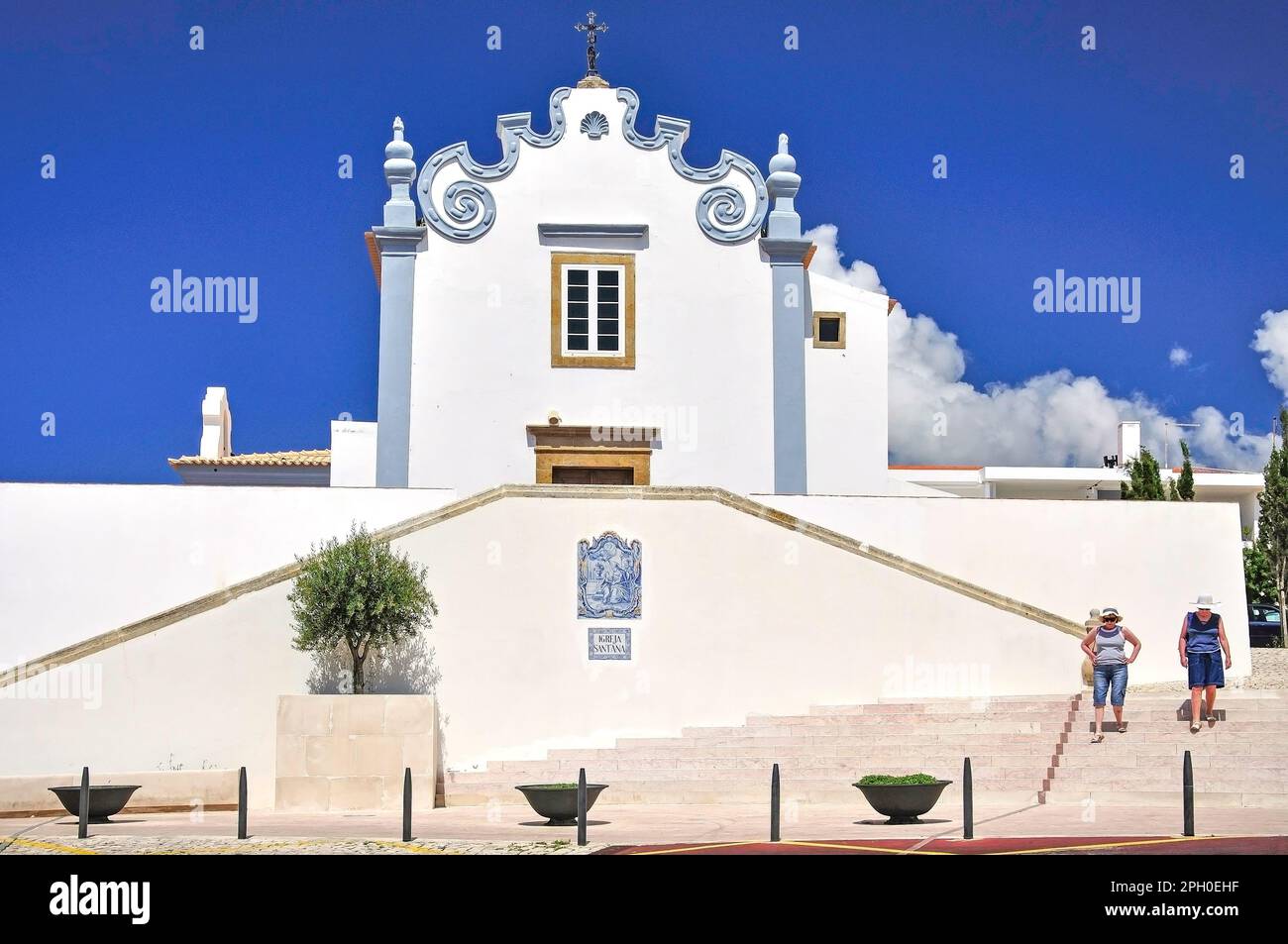 Church of Santana (Igreja de Sant'Ana), Rua Miguel Bombarda, Albufeira, Algarve Region, Portugal Stock Photo