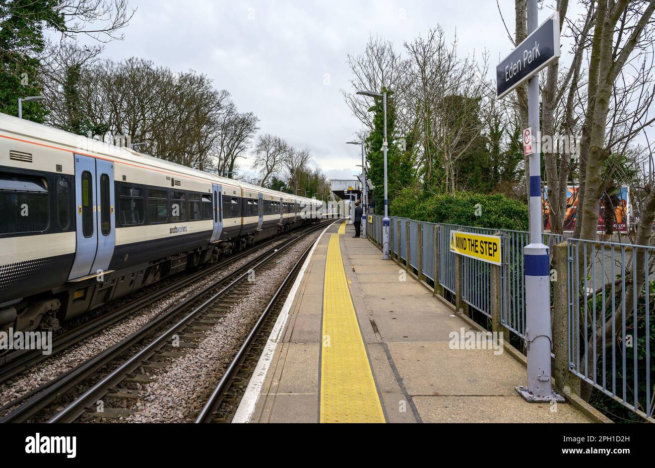 Eden park train station hires stock photography and images Alamy