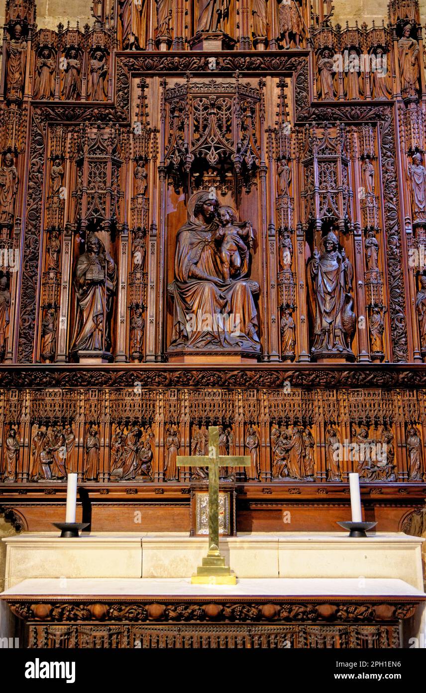 Worcester Cathedral Quire, carved choir stalls and ornate clergy pews, Worcester, Worcestershire, England, United Kingdom - 28th of January 2023. Stock Photo