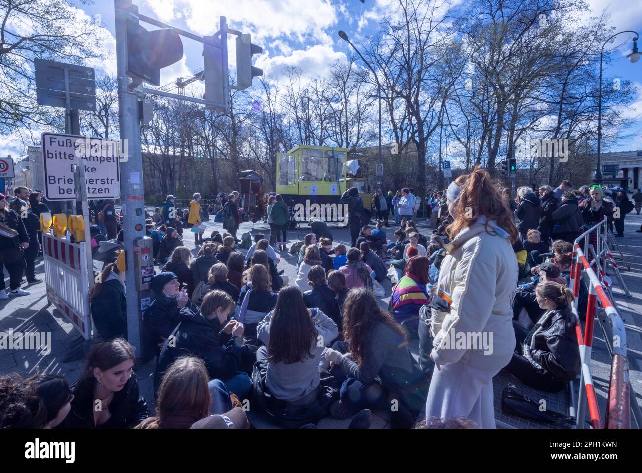 Munich, Germany. 25 March 2023.  Pro-choice supporters demonstrate  near the route of ananti-abortion march, Munich, Germany Stock Photo