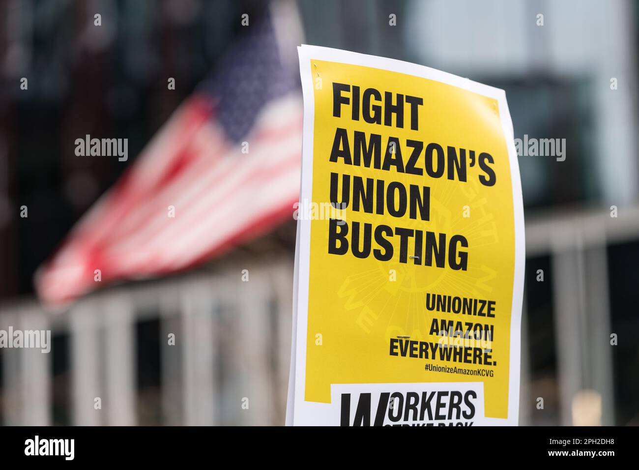 Seattle, USA. 25th Mar, 2023. Midday a rally to unionize Amazon and support union efforts at