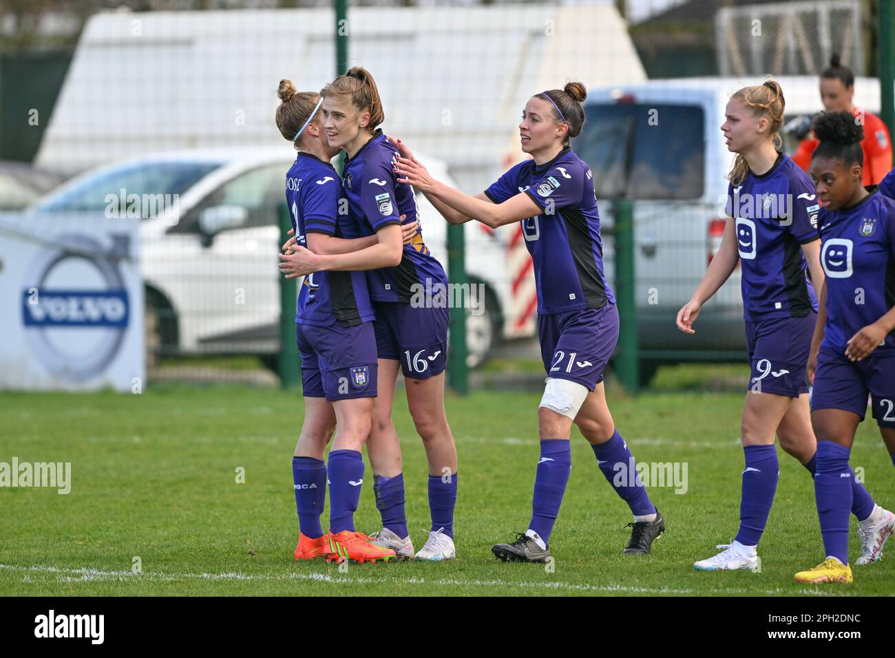Marie Minnaert (16) of Anderlecht pictured celebrating with teammates