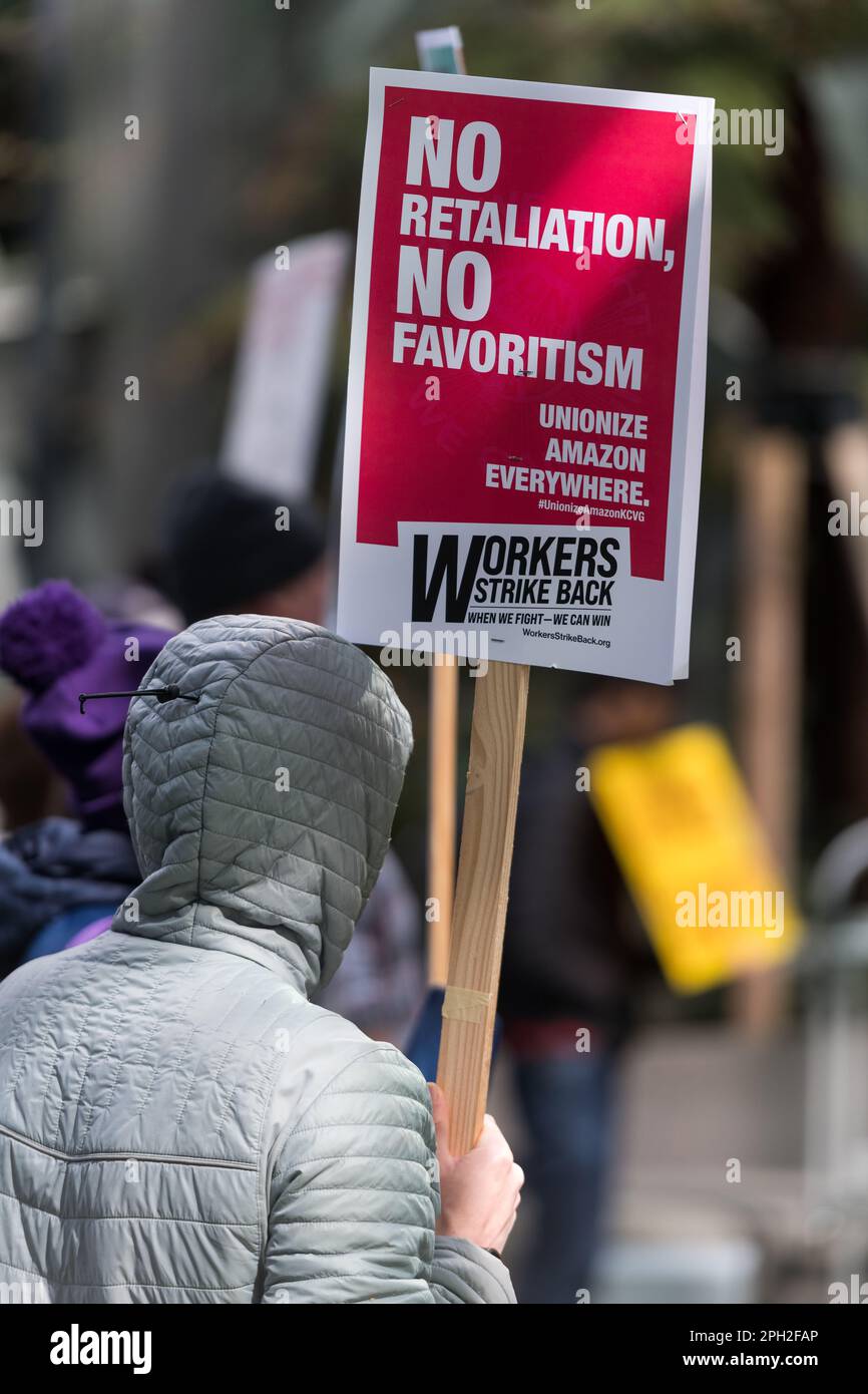 Seattle, USA. 25th Mar, 2023. Midday a rally to unionize Amazon and