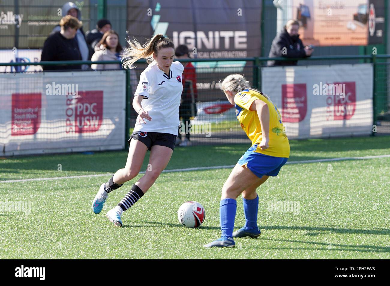 Olivia Francis, Cpt Wales u17 playing for Pontypridd United Women before her 2023 transfer to Manchester United Stock Photo