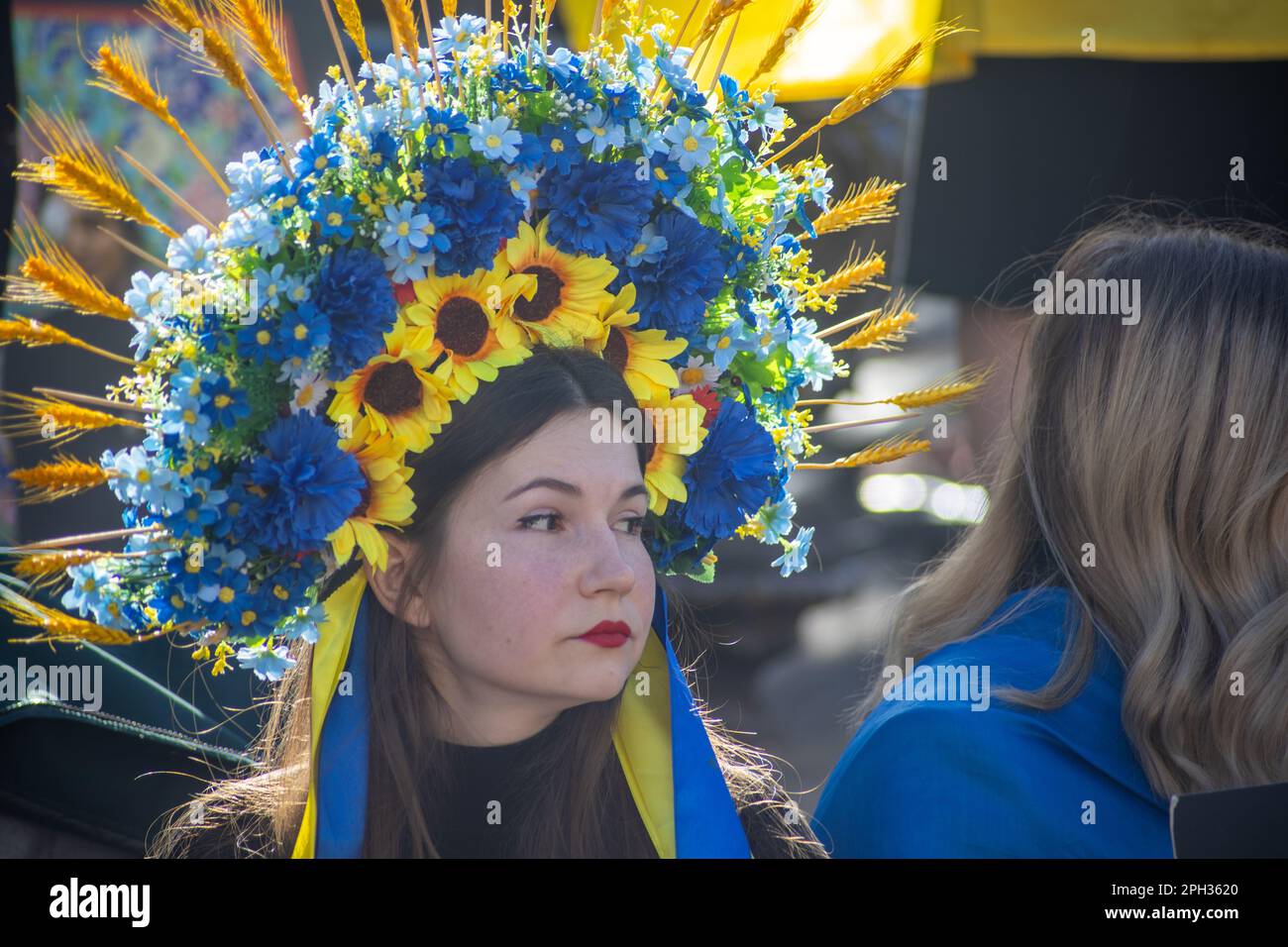 London, UK. 25th Mar, 2023. Ukrainian and Iranian opposition activists ...