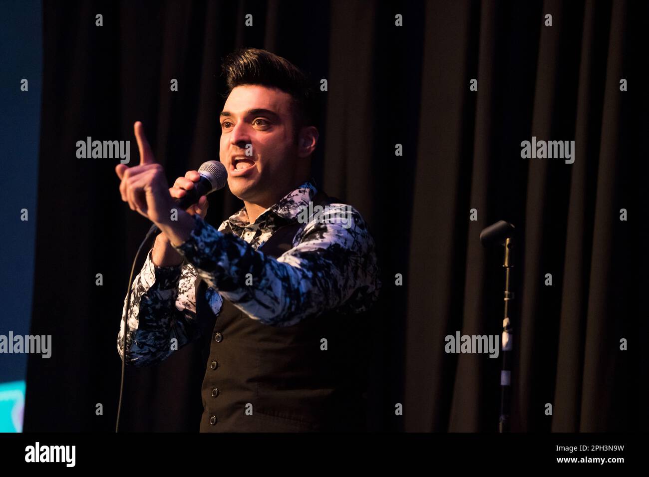 Kf Rustomji Photo Indian stand up comedy hi-res stock photography and images - Alamy