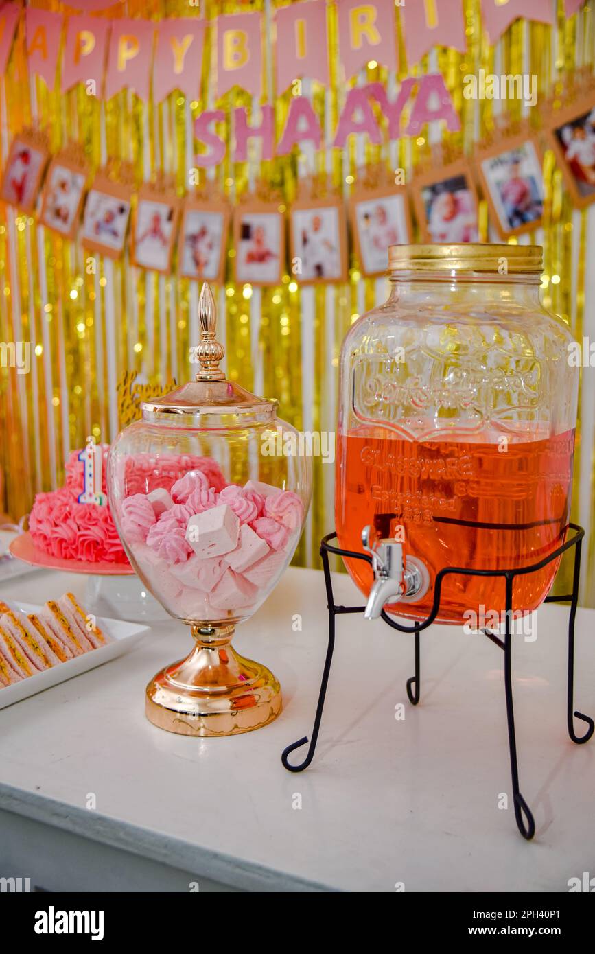 1st birthday party decoration ideas for girls Stock Photo - Alamy