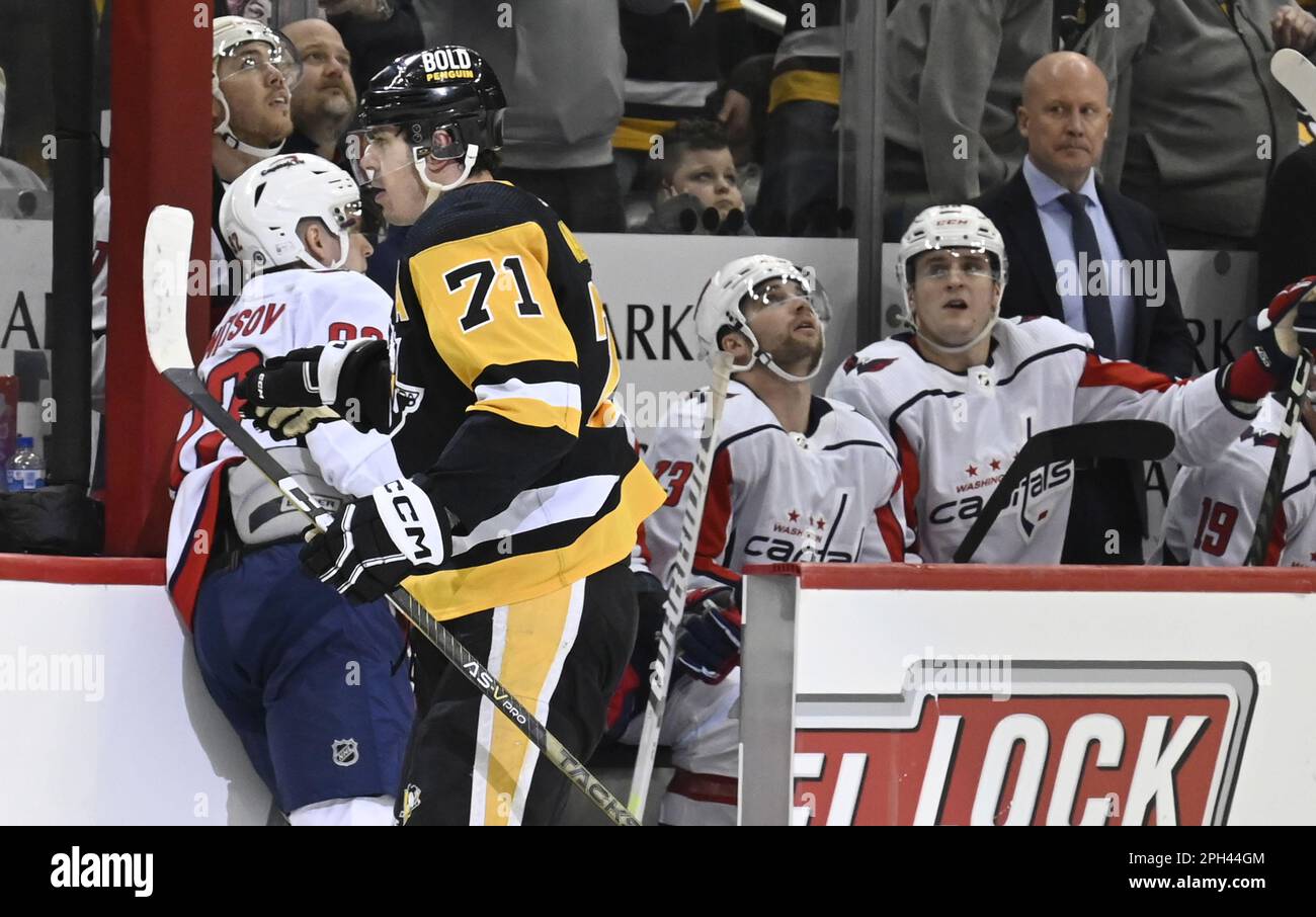 Pittsburgh Penguins Evgeni Malkin skates in his first NHL game against the  New Jersey Devils at Mellon Arena in Pittsburgh, Pennsylvania on October  18, 2006. (UPI Photo/Stephen Gross Stock Photo - Alamy