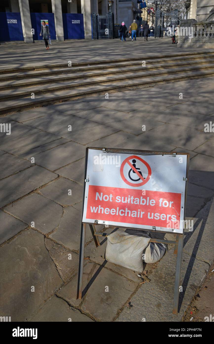 London, England, UK. Sign in the Mall by some steps "Not Suitable For Wheelchair Users" Stock Photo