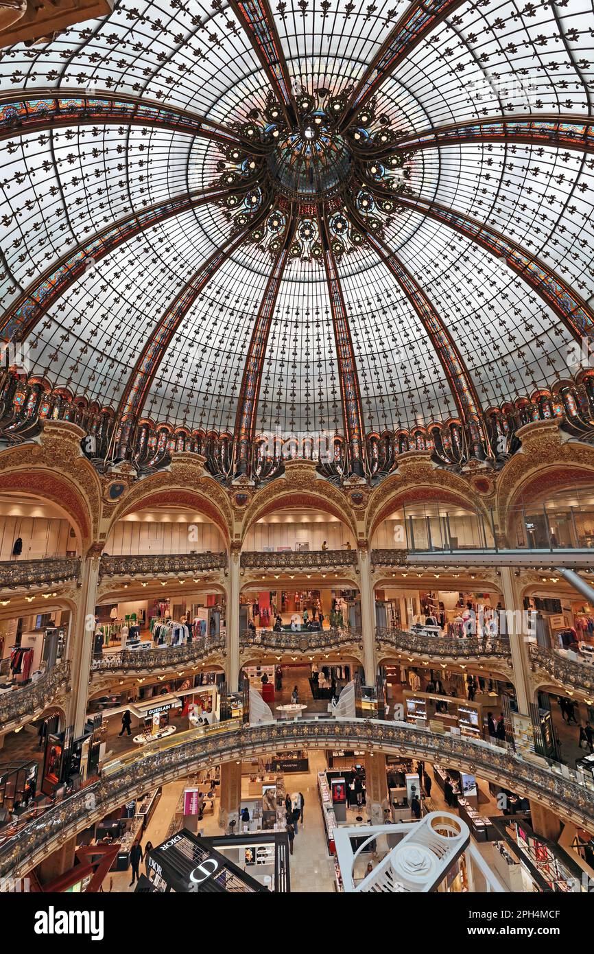 Deus Ex Machina Paris - Galeries Lafayette Haussmann Galeries Lafayette Haussmann, Paris, France Stock Photo - Alamy