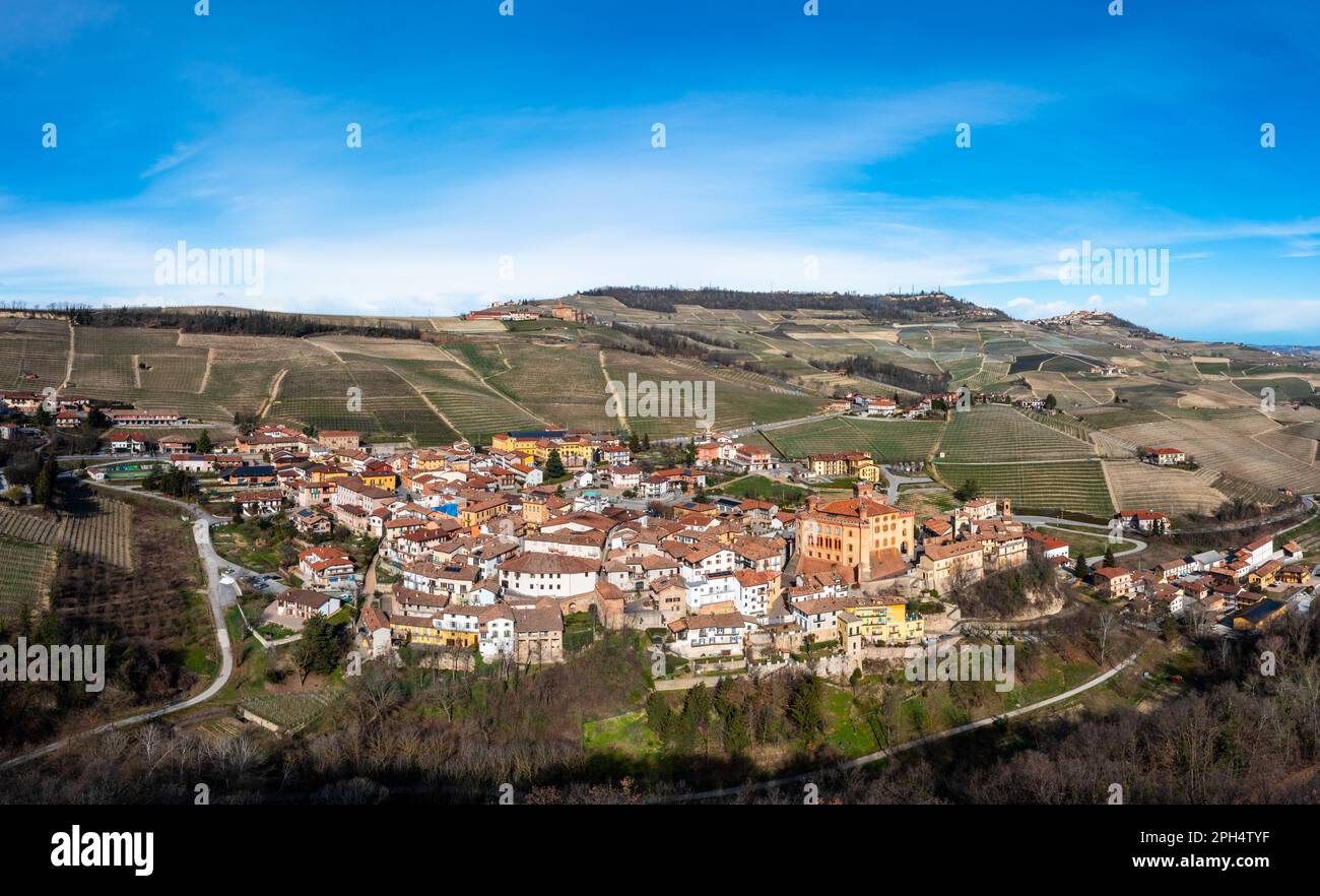 A view of the village of Barolo and the surrounding vineyards in the Italian Piedmont Stock Photo