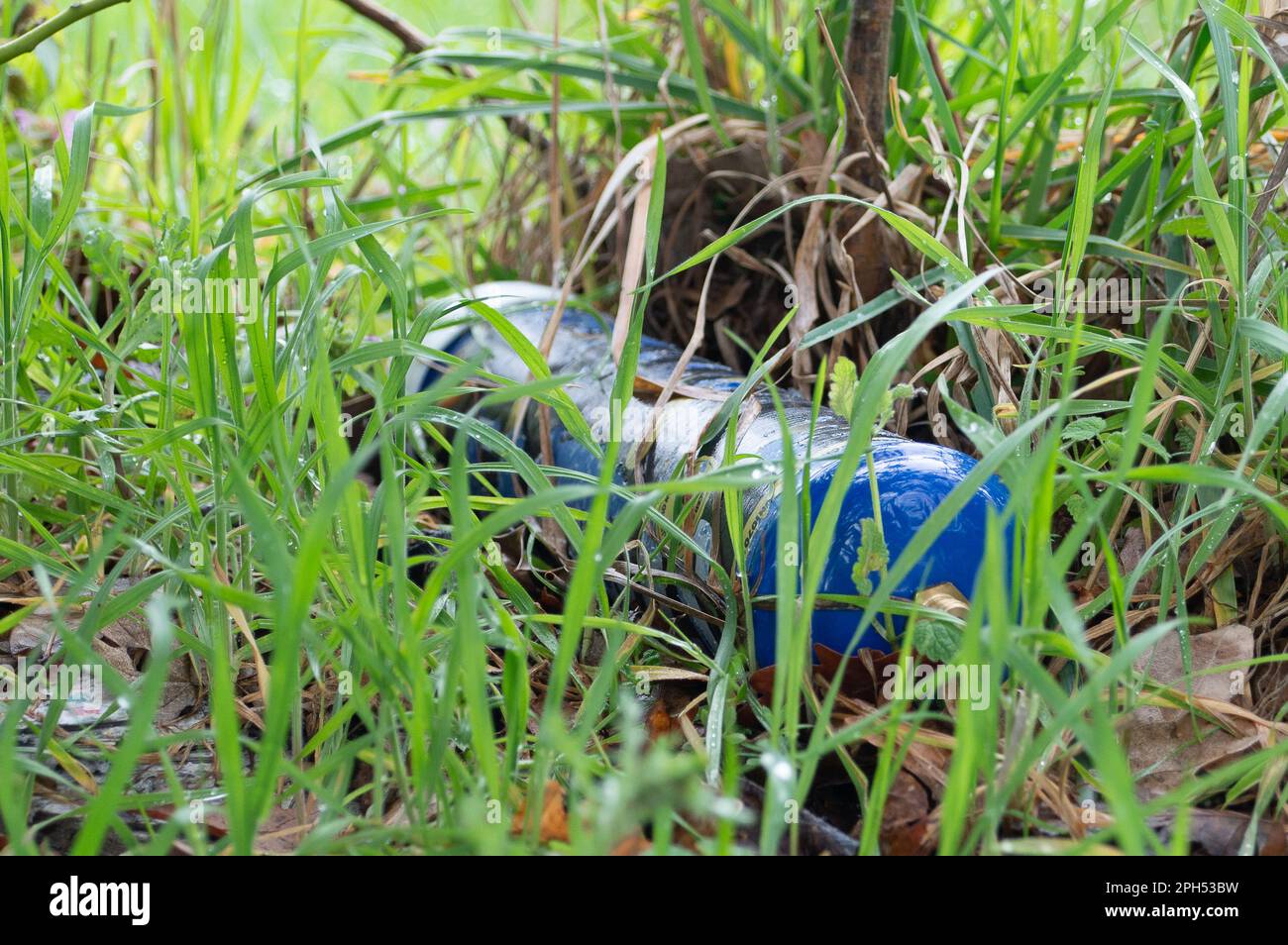 Nos canisters hires stock photography and images Alamy