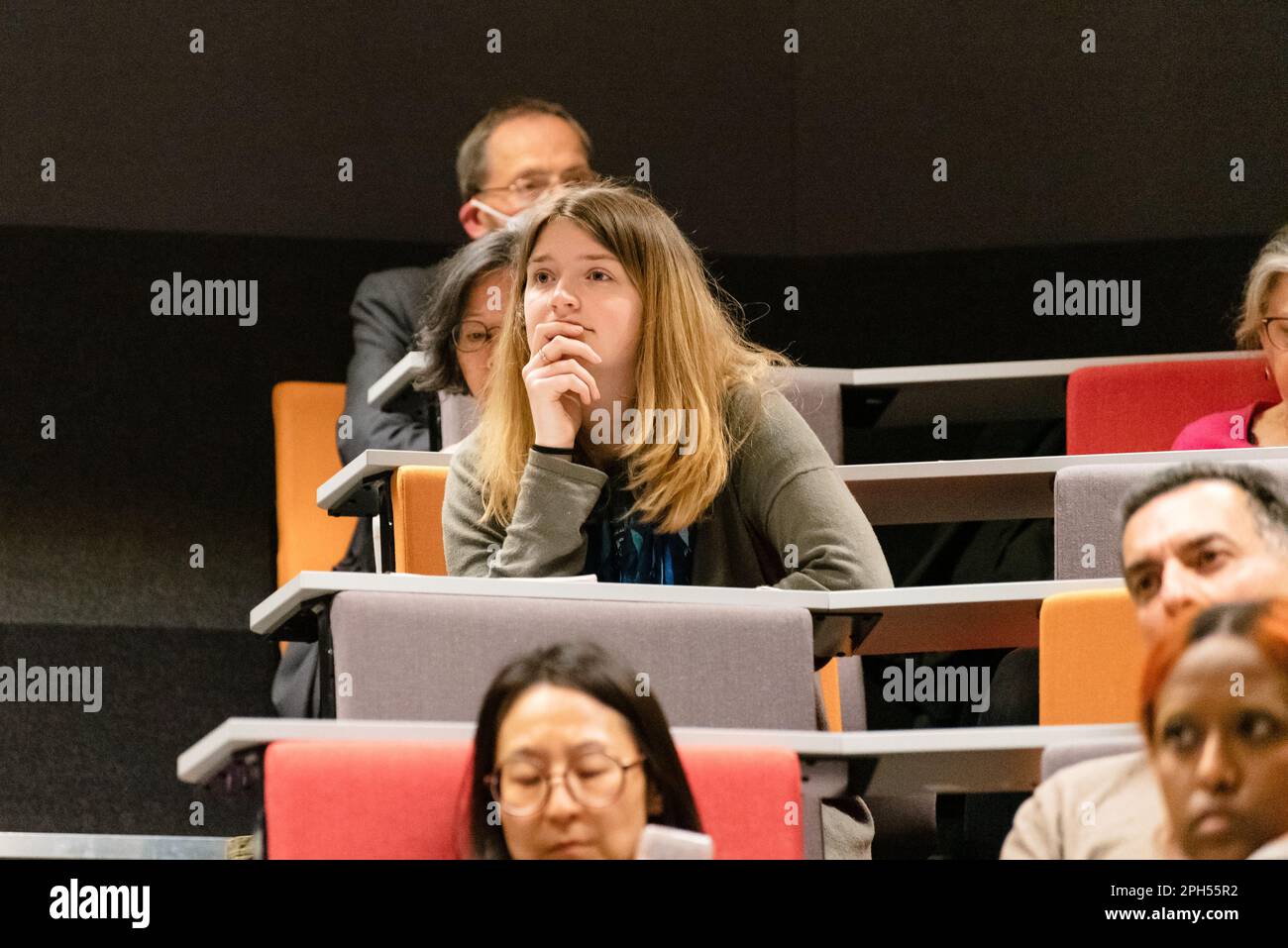 Resisting monopoly capitalism hi-res stock photography and images - Alamy